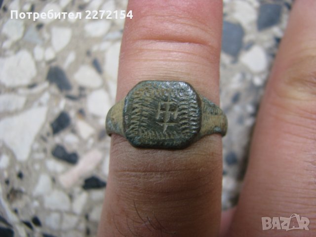 Стар пръстен с кръст, снимка 1 - Антикварни и старинни предмети - 29441647