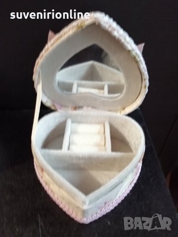 Кутия за бижута , снимка 2 - Други - 35348078