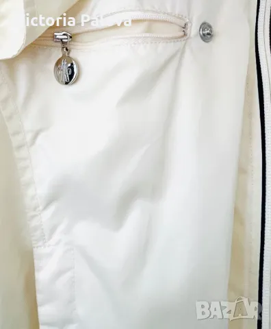 Леко преходно яке бомбър MONCLER оригинал, снимка 8 - Якета - 50084719