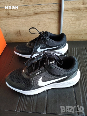 Nike star runner 5 (GS) Маратонки, снимка 2 - Маратонки - 54242745