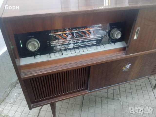 Хармония 20 радиошкаф, снимка 4 - Радиокасетофони, транзистори - 37442314