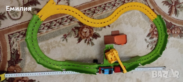 Писта Mattel , снимка 3 - Коли, камиони, мотори, писти - 52059142
