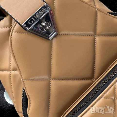 раници guess, снимка 2 - Раници - 51420329