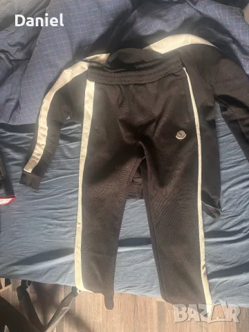 Дрехи Hugo Boss, Moncler и Dsquared2. , снимка 5 - Блузи - 56441988
