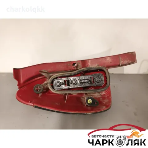 Стоп десен пежо 306 2.0 хди, снимка 2 - Части - 47689847