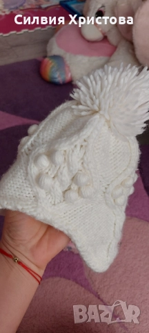 Продавам грейка с подарък шапка към нея рр 86, снимка 3 - Шапки - 51906024