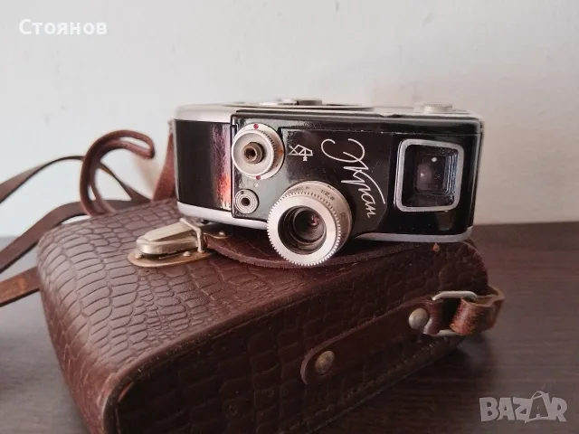 Ретро 8-мм кинокамера Экран СССР 1965г. 