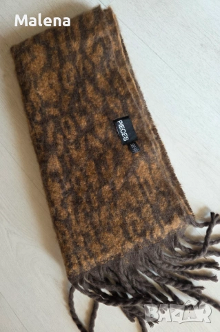 Обеци LV и други, снимка 4 - Обеци - 49798701