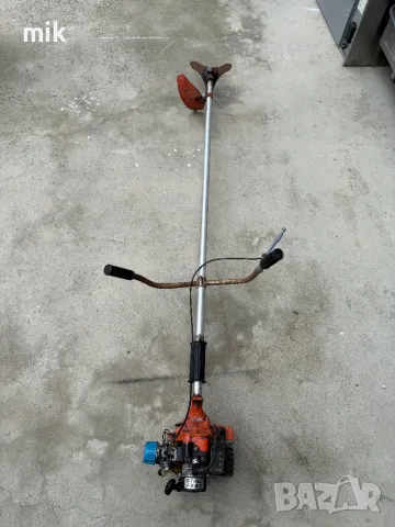 Бензинов Тример Stihl с нож