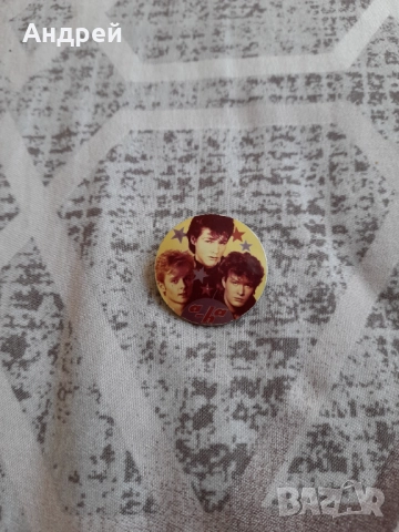 Стара значка A-HA #3