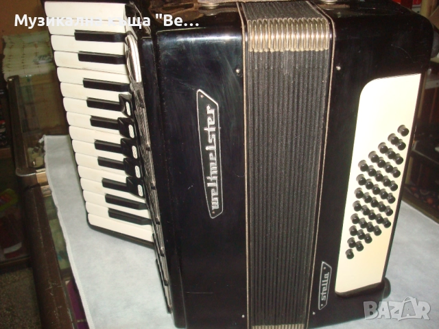 Акордеон Велтмайстер Стела 40 баса, снимка 3 - Акордеони - 52281218