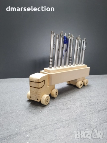 Декоративно дървено камионче с ремарке - моливник DMAR 312E1