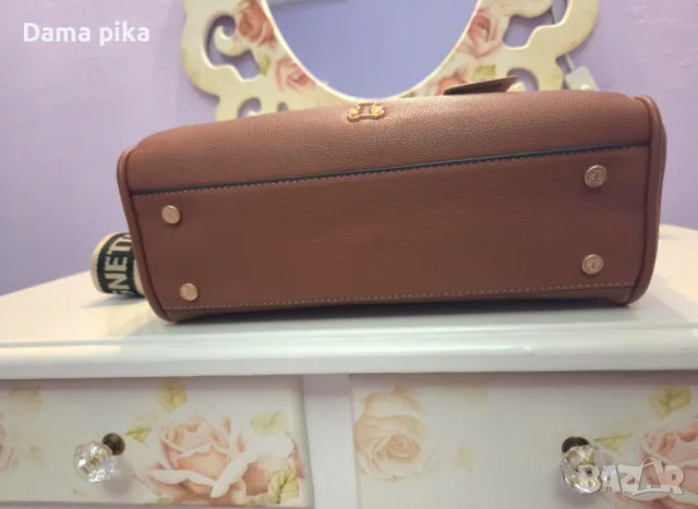 Дамска чанта Lulu castagnette, снимка 5 - Чанти - 56441148
