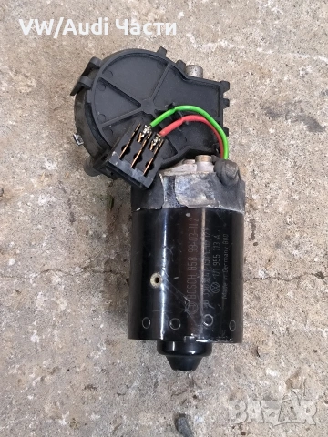 Моторче чистачки за Голф 4 Ауди А3 Сеат Шкода Бора VW Golf 4 Audi A3 Seat Skoda Bora 