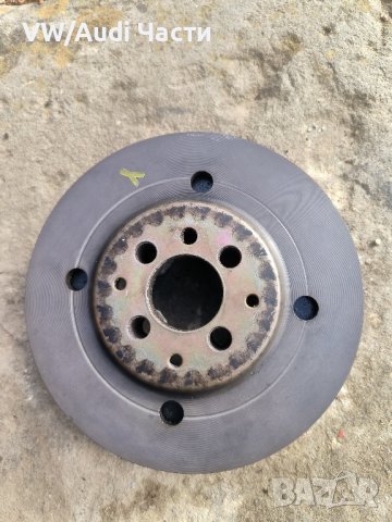 Шайба колянов вал за Голф 4 Ауди А3 Сеат Шкода Бора 1.9ТДИ Golf 4 Audi A3 Seat Skoda 1.9 /038105243, снимка 2 - Части - 42691192