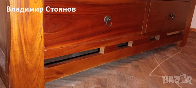 Дървен шкаф за книги + секция (дърворезба), снимка 9 - Шкафове - 50703468