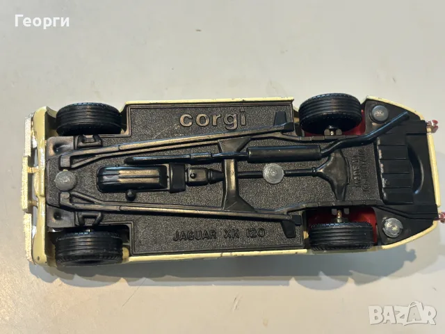 Jaguar XK 120 Corgi , снимка 10 - Колекции - 55991297