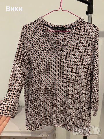Дамска блуза в размер М, снимка 13 - Блузи с дълъг ръкав и пуловери - 44294978