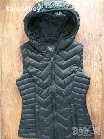 be by blanc noir - страхотен дамски елек 100% пух, снимка 5 - Елеци - 34251594