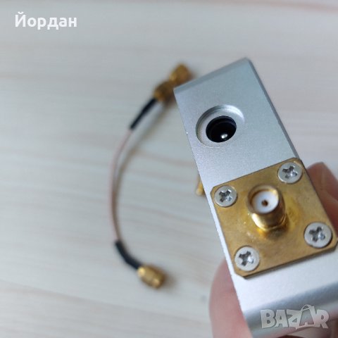 RF усилвател +17 dB Callboost CB18W за 868 MHz, снимка 6 - Ресийвъри, усилватели, смесителни пултове - 44358875