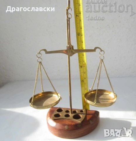Различни модели стари, декоративни везни:  везничка ВЕЗНА кантар Темида, дърво и месинг, снимка 15 - Декорация за дома - 28870527
