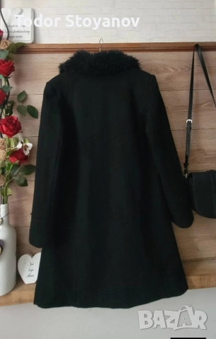 Черно палто с пухкава яка, снимка 4 - Палта, манта - 52866245