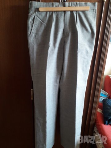 Мъжки вълнен панталон сив размер М-Л, снимка 1 - Панталони - 31692251