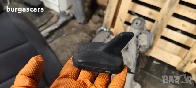 Антена Audi A4 B6 Avant 2.5TDI - 163 к.с, снимка 3 - Части - 53926954