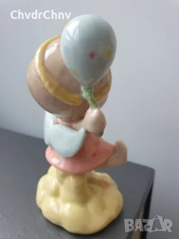 GMV-GianMarco Venturi статуетка 10см/малка италианска порцеланова фигура на бебе с балон, снимка 2 - Статуетки - 48133013