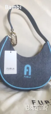 Малка, кокетна, дънки + кожа чанта Furla. Размери 21/22 см., снимка 2 - Чанти - 47702027