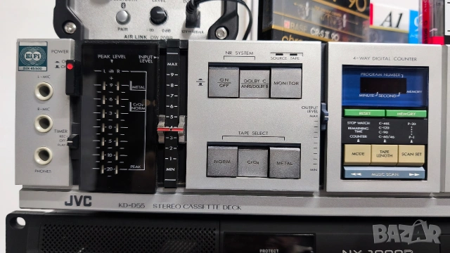 Рядък модел JVC TD-D55 касетен дек, снимка 3 - Декове - 53135903