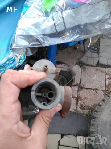 Карбуратор за ретро мотоциклет