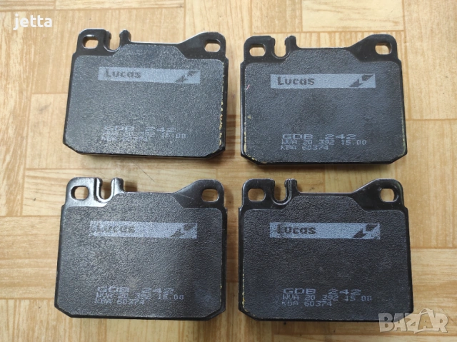 Предни накладки за Мерцедес W123 W114 W115