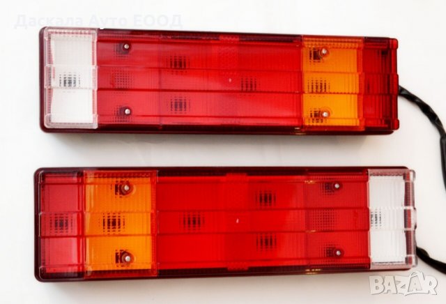 1 бр. Универсални задни светлини стопове , стоп с крушка 12-24V 