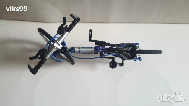 Метални модели на велосипеди в Мащаб 1:8 и 1:10 , снимка 4 - Колекции - 53283353