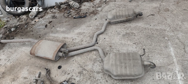 Задно средно гърне 8E0 253 611 CR Audi A4 B6 Avant 2.5TDI - 163 к.с