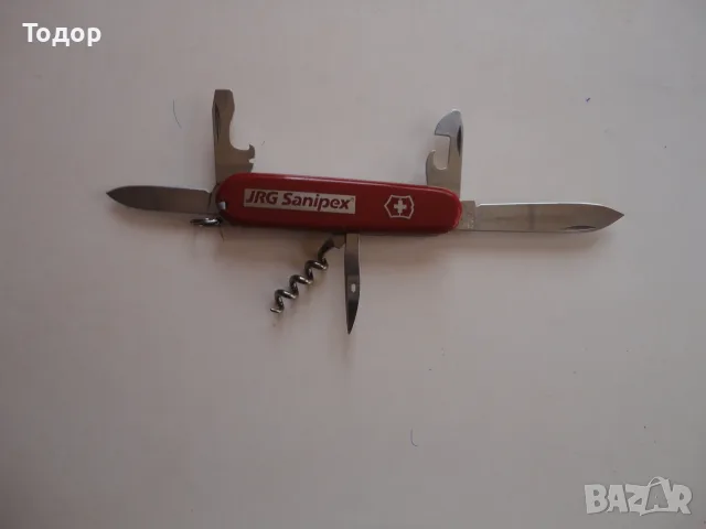 Швейцарски нож Victorinox 1, снимка 3 - Ножове - 56230377