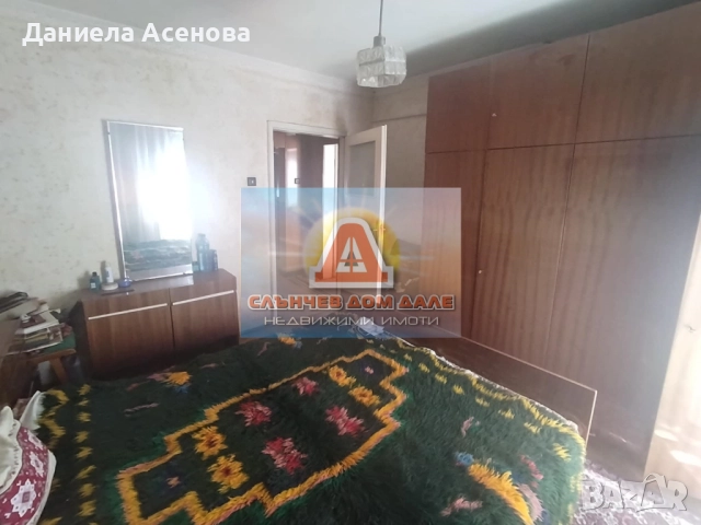 Продажба тристаен апартамент, квартал Тракия!, снимка 2 - Апартаменти - 51590467