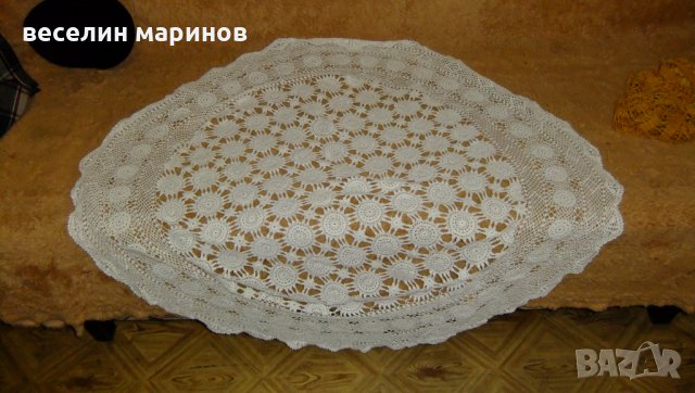 Каренца и покривки за маса плетени на една кука