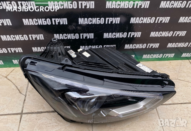 Фар десен фарове за Мерцедес Mercedes X290 AMG  GT , снимка 5 - Части - 40259765