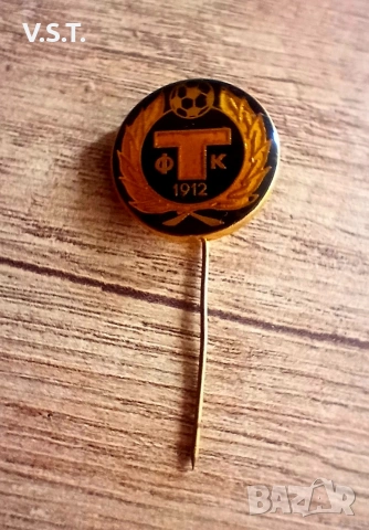 Ботев Пловдив - Тракия - значка 