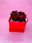 Кутия с 4 повдигащи се сапунени рози, снимка 1 - Други - 44275325