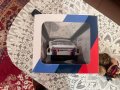 BMW 3.0CSL 1:18 Дилърски, снимка 4