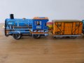 Механично влакче с ключе и релси игра играчка 1970 г, снимка 4