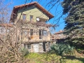 Продава триетажна масивна къща в с.Челопеч с голям двор и лице на две улици, снимка 15