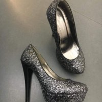 Блестящи обувки на висок ток , снимка 2 - Дамски обувки на ток - 35254774