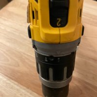 Безчетков винтоверт Девалт Dewalt DCD 796, снимка 3 - Винтоверти - 42196195