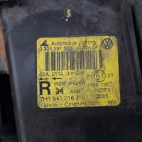 десен фар VW Transporter T5, снимка 2 - Части - 30514536