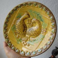 Стара керамична чиния за стена с глухари, глухар птица релеф, снимка 1 - Пана - 29729583