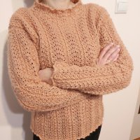 Ръчно плетена мохерна блуза, снимка 2 - Блузи с дълъг ръкав и пуловери - 31262405
